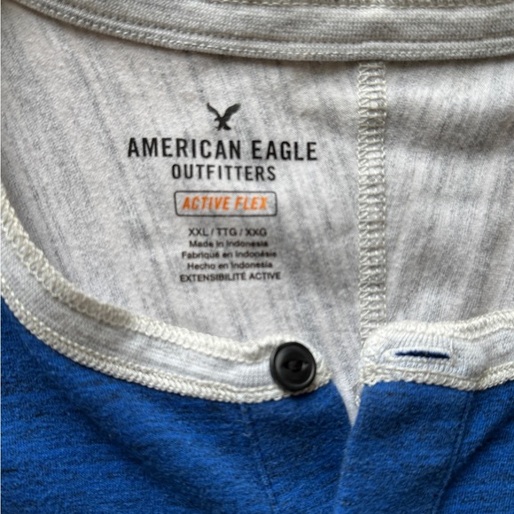 American Eagle Men Shirt Small Blue Cotton Blend Short Sleeve 1/4 Button Tee - Picture 2 of 2